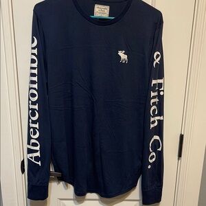 Abercrombie & Fitch Blue Long Sleeve Tee